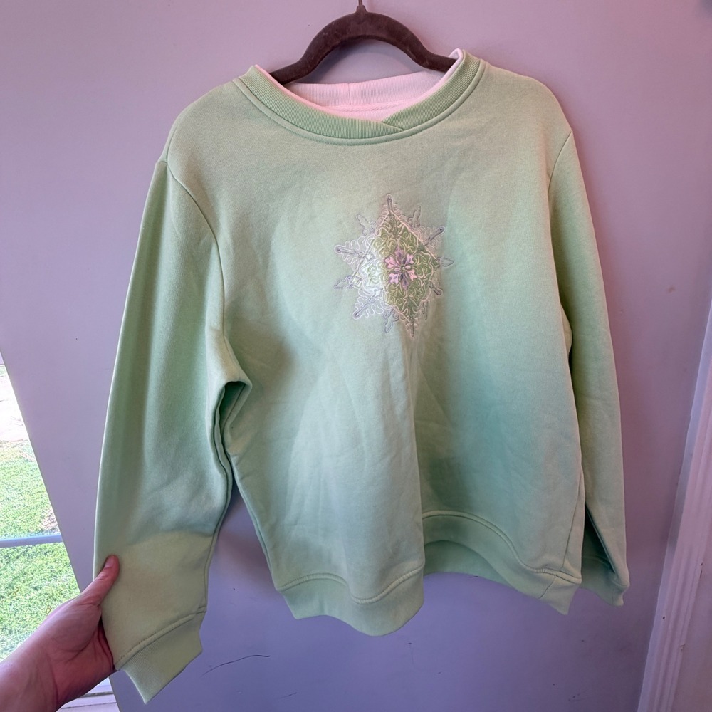 VTG Studio Works Sweatshirt Women L Green Embroidered Indie Twee Grandmacore